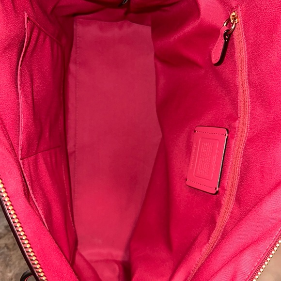 Coach Tote - Picture 4 of 4